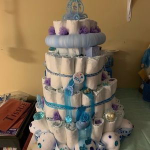 Diaper cakes 150 counts